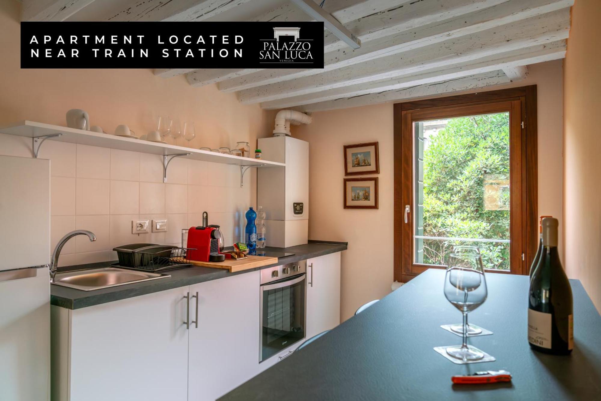 Palazzo San Luca 3*