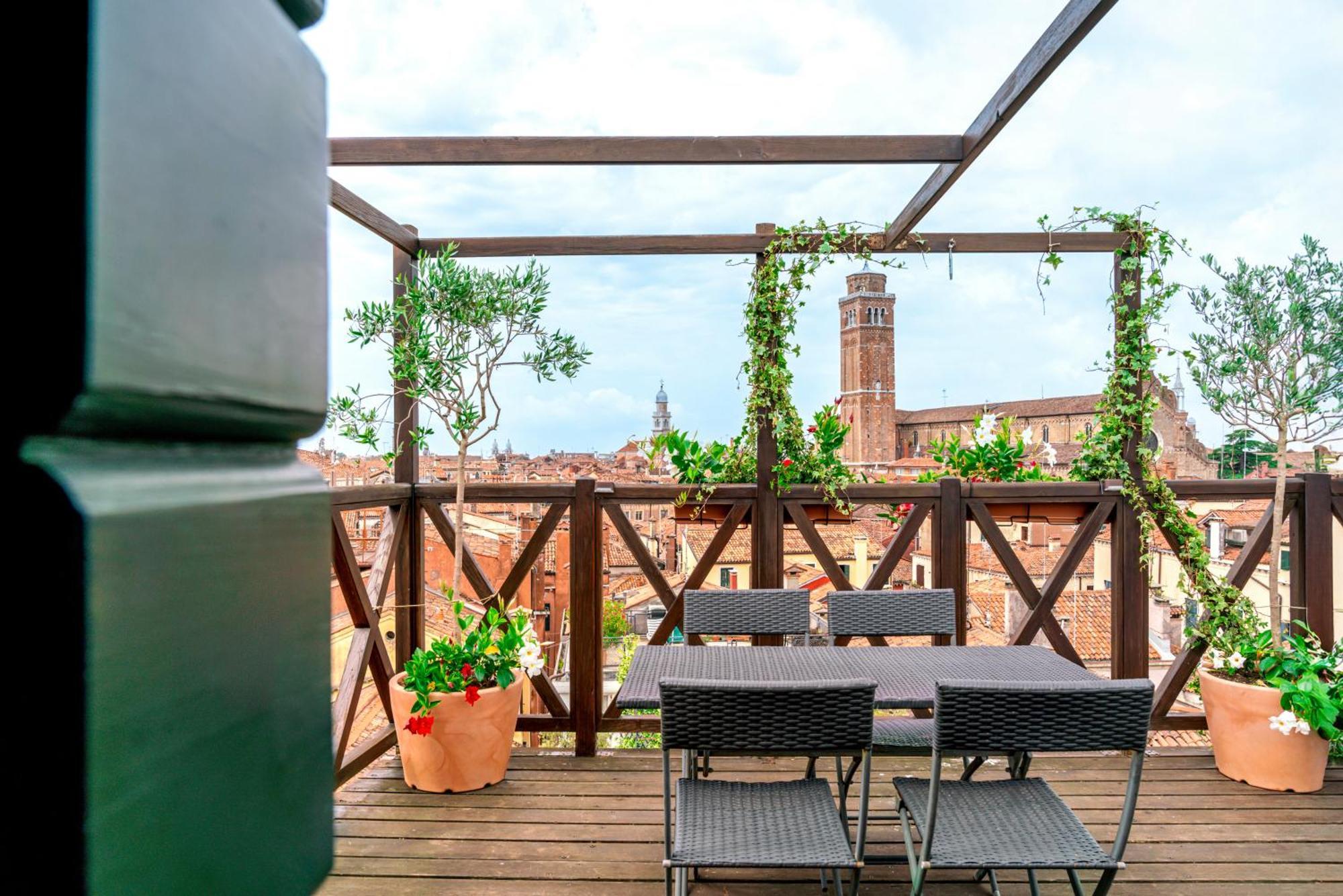Palazzo San Luca Guest house 3*